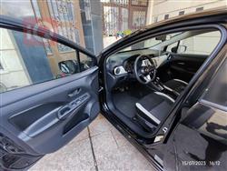 نيسان فيرسا